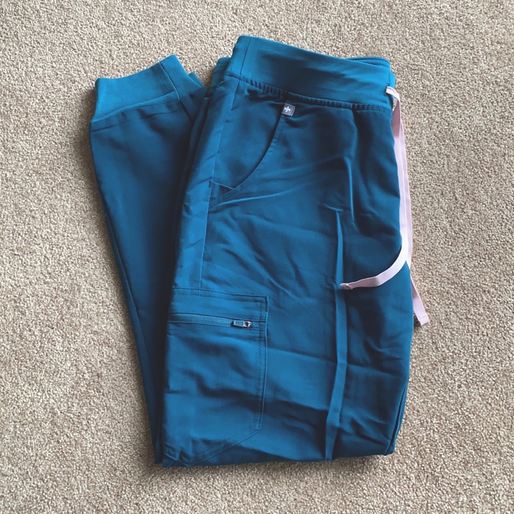 Figs jogger scrub pants (limited edition)